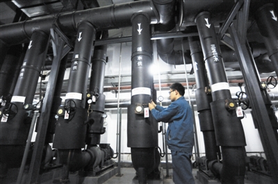 Application of sewage source heat pump for heating